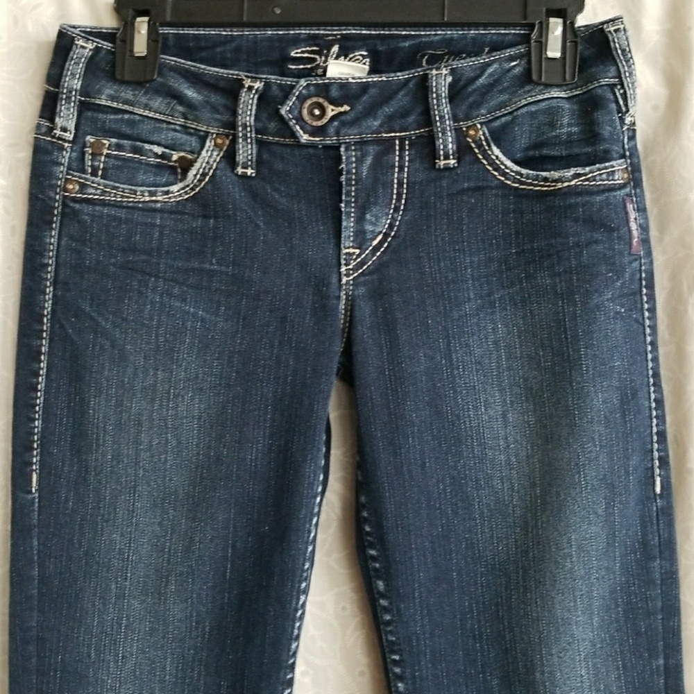 SILVER JEANS, TUESDAY FLAP, SIZE, 26/33!!!